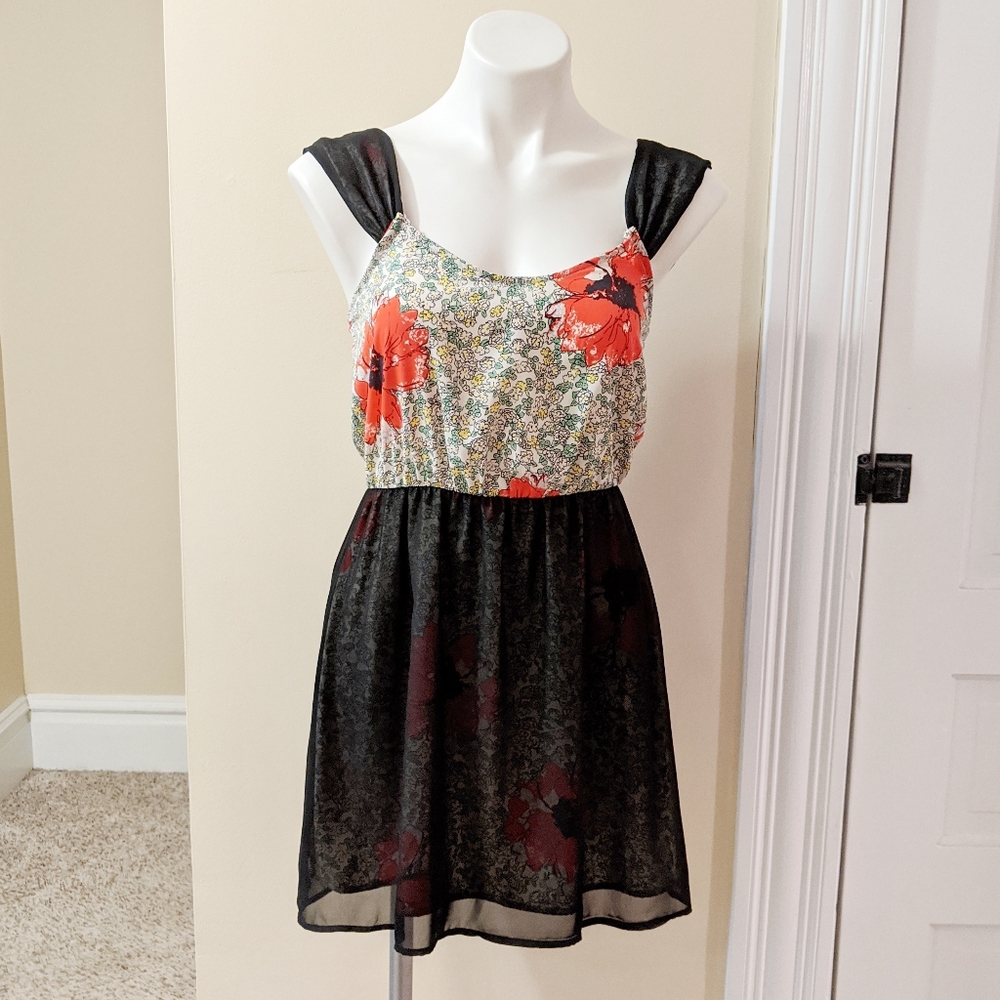 💘 Solemino dress